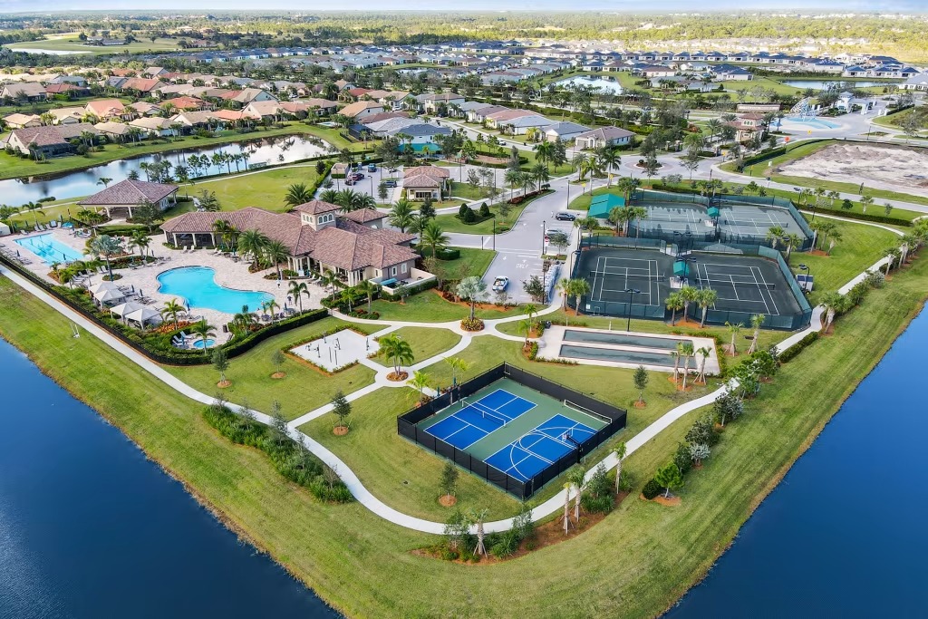 Veranda Gardens, Port St. Lucie, DiVOSTA | Properties NEO