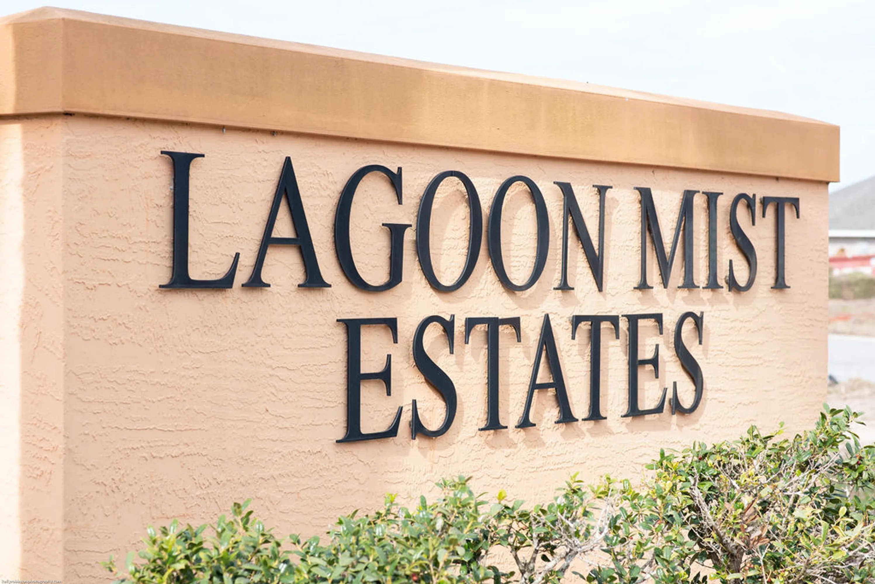 NEO Lagoon Mist Estates