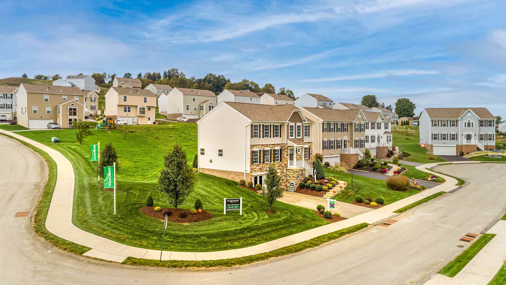 NEO Vero Lake Estates Maple