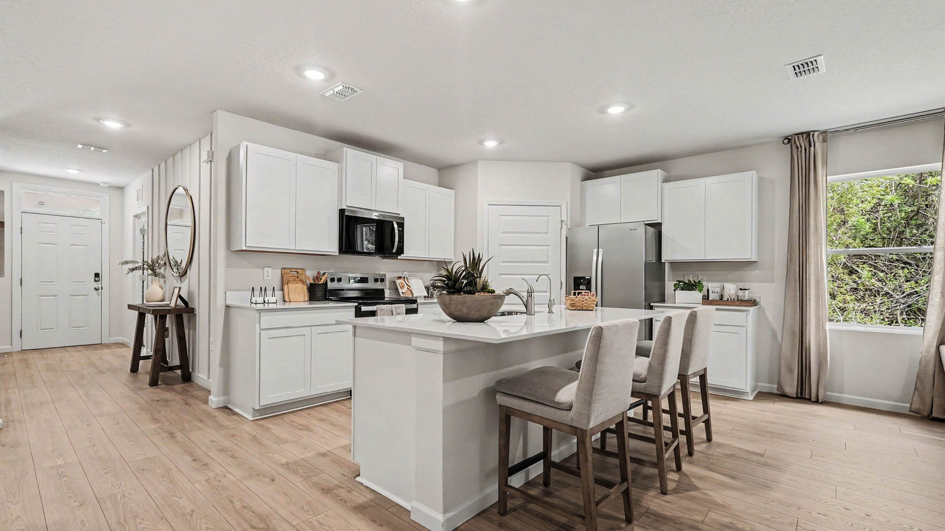 Project gallery image 16