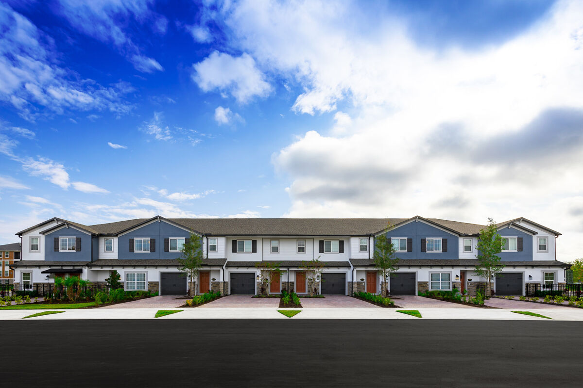 Towns at Lake Monroe Commons