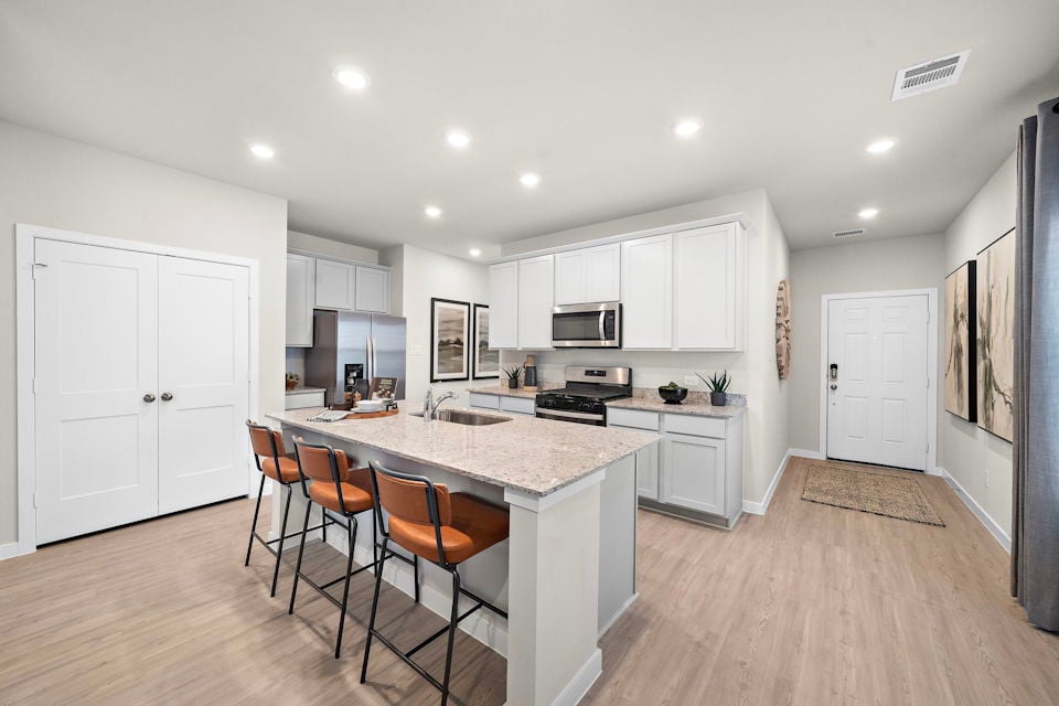 Project gallery image 16