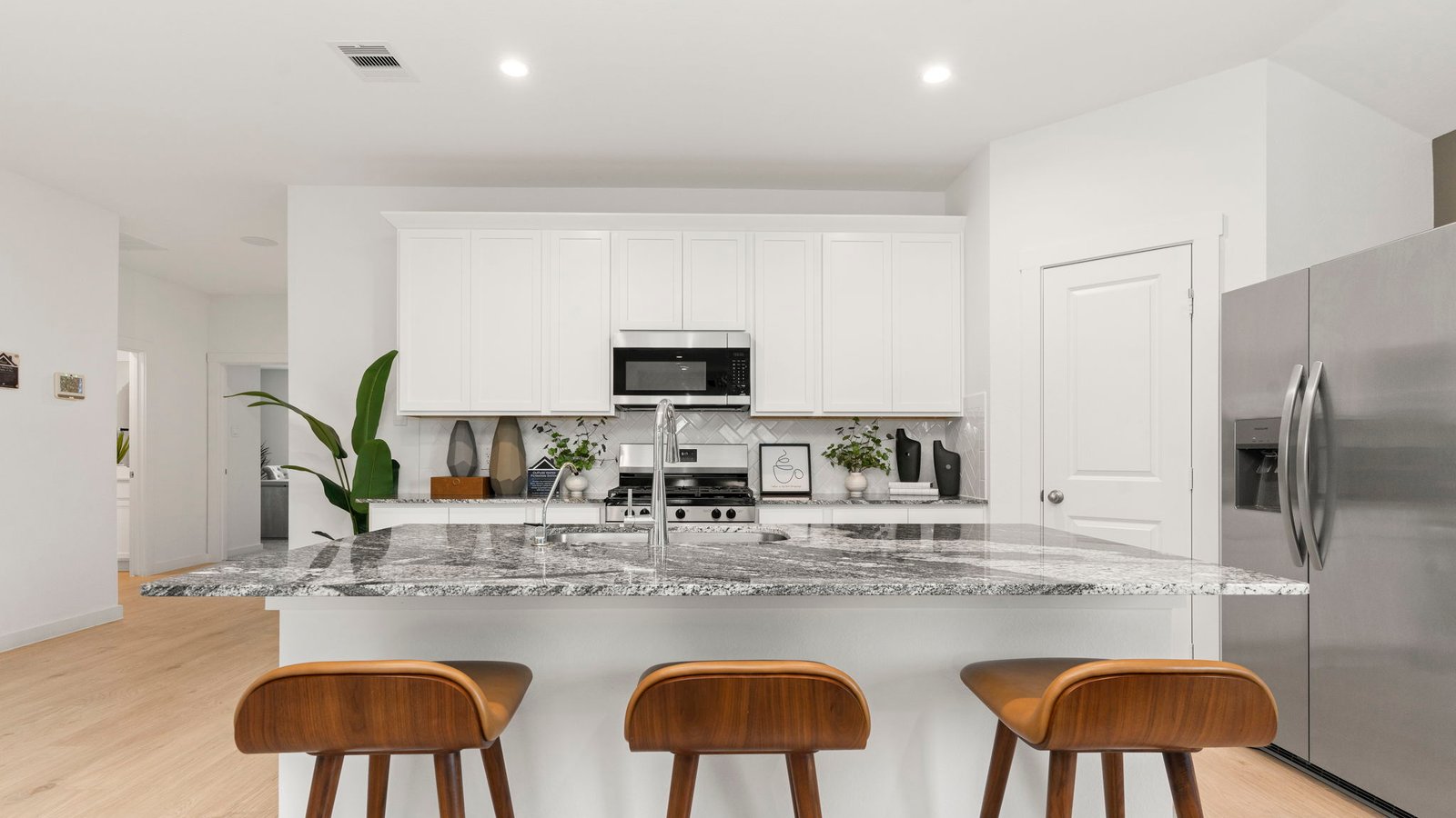 Project gallery image 11