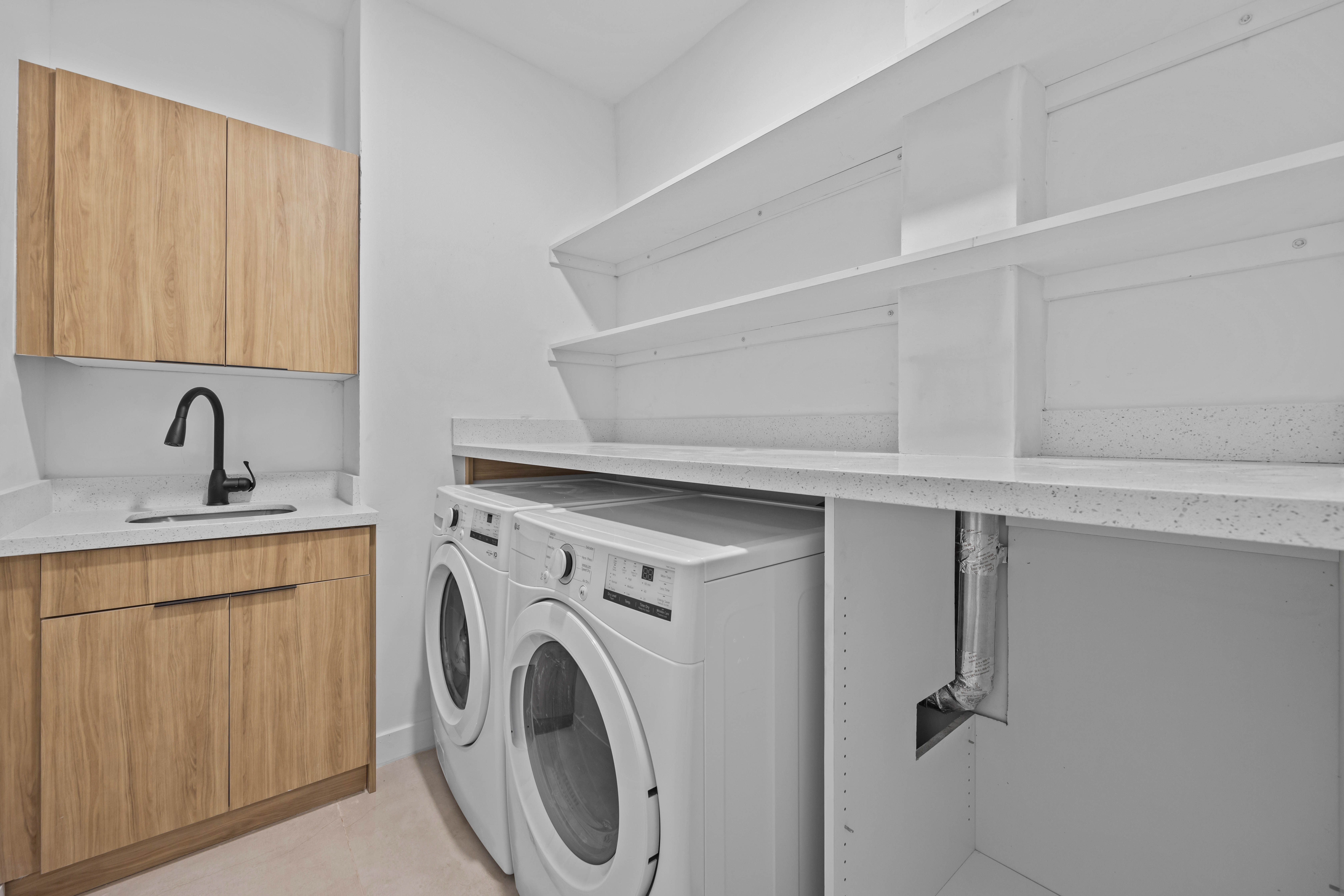 Project gallery image 9