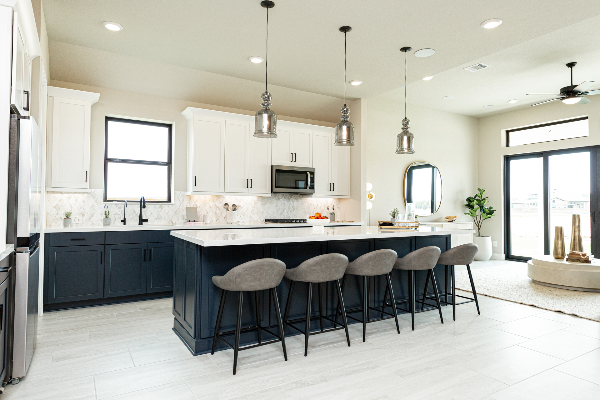 Project gallery image 9
