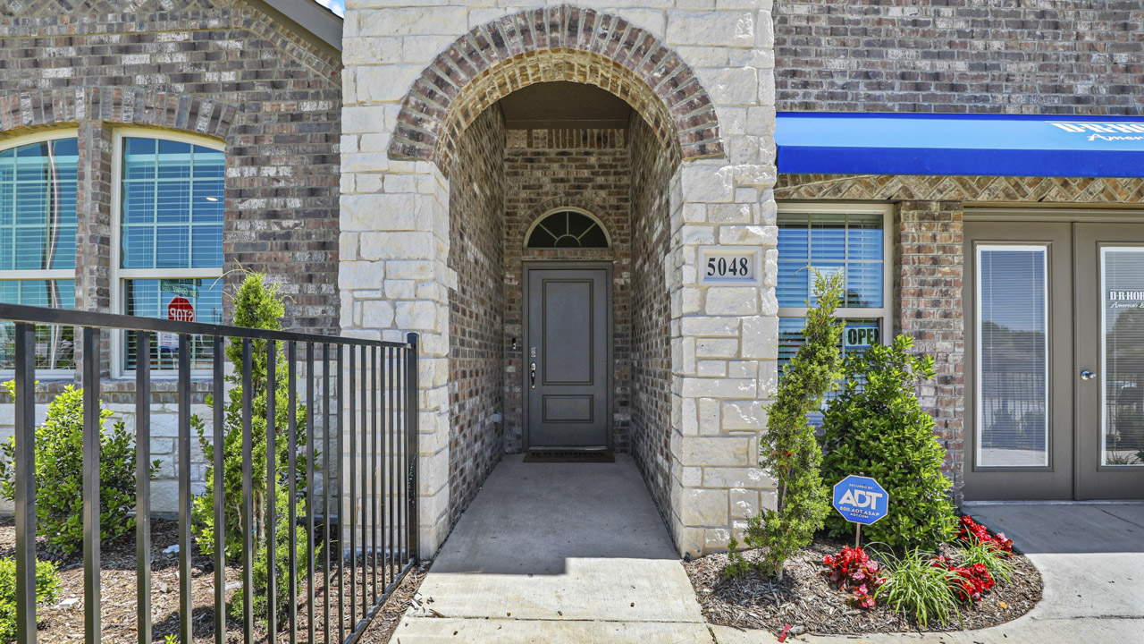 Project gallery image 13