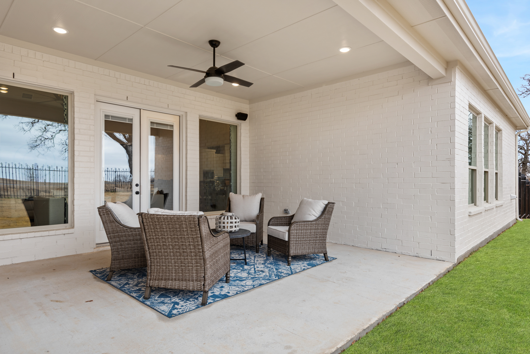 Project gallery image 16