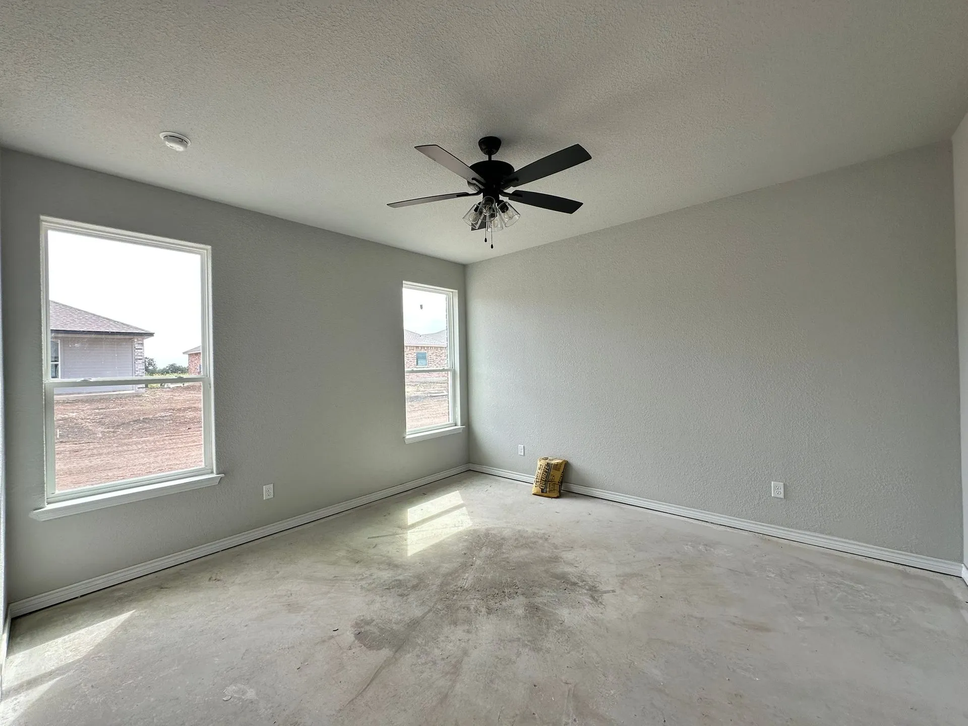 Project gallery image 8