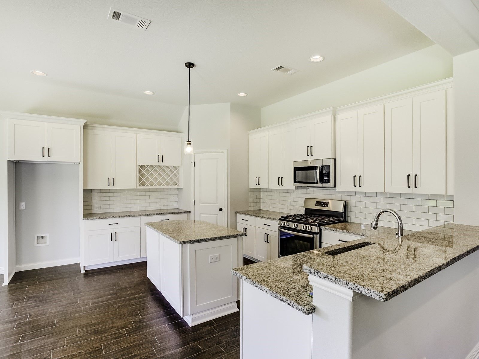 NEO Bergeron Addition