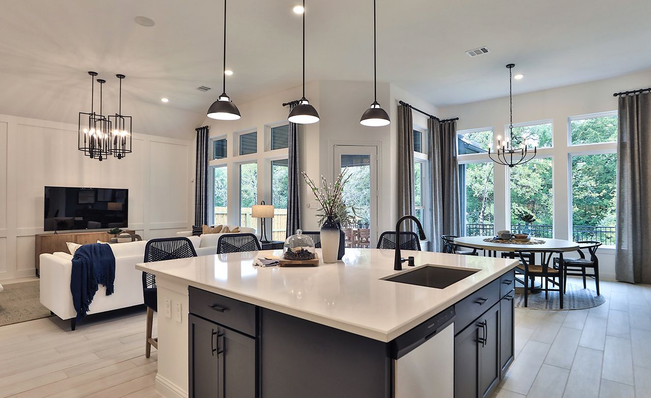 Castlegate II, College Station, Brightland Homes | Properties NEO