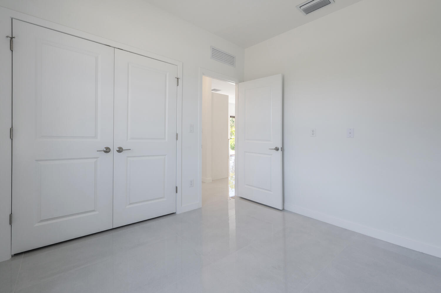 Project gallery image 18