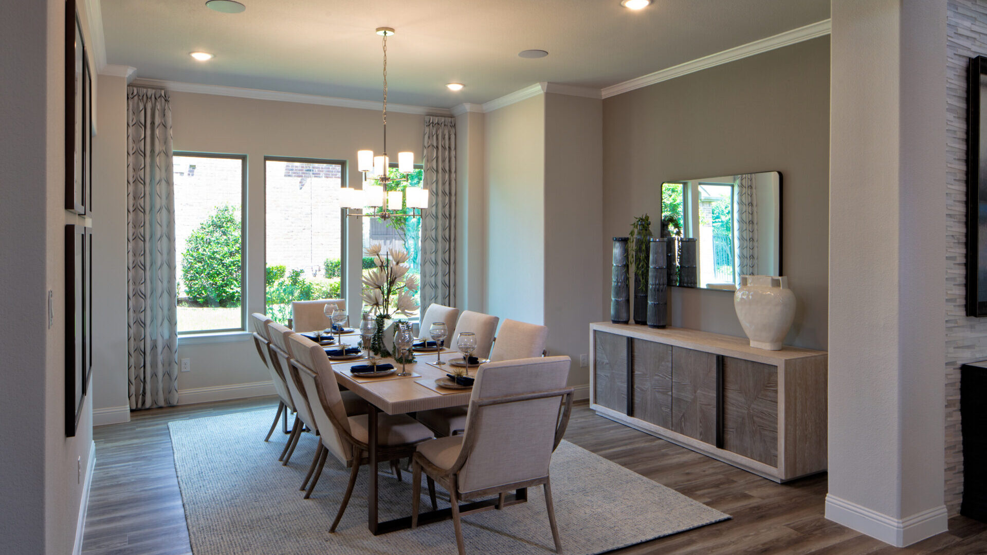 Project gallery image 9