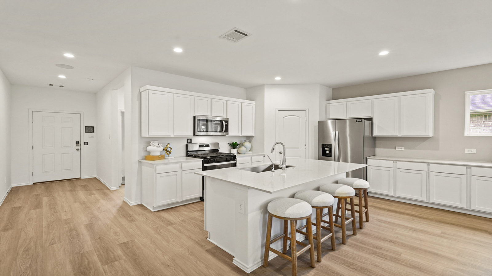 Project gallery image 9