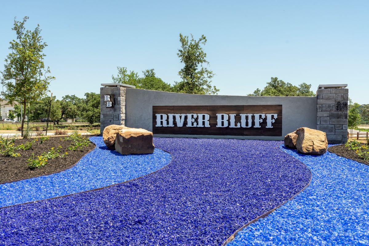 27352 River Bluff Avenull