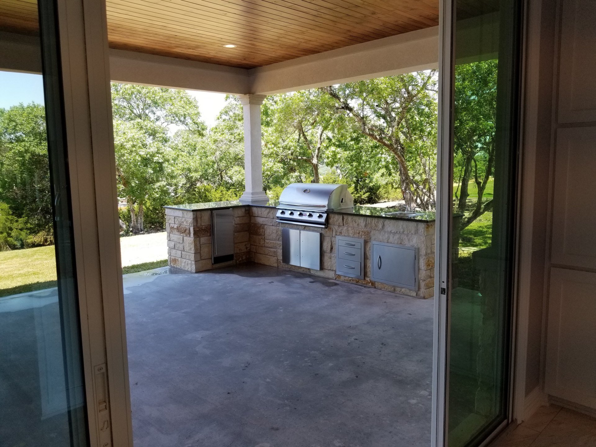 Project gallery image 14