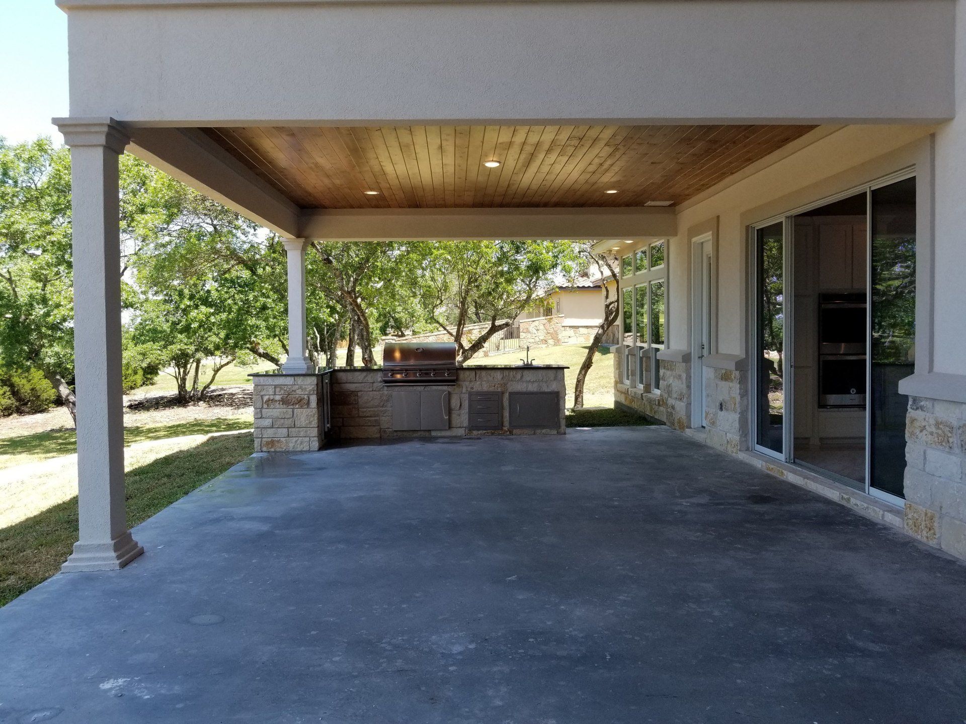 Project gallery image 16