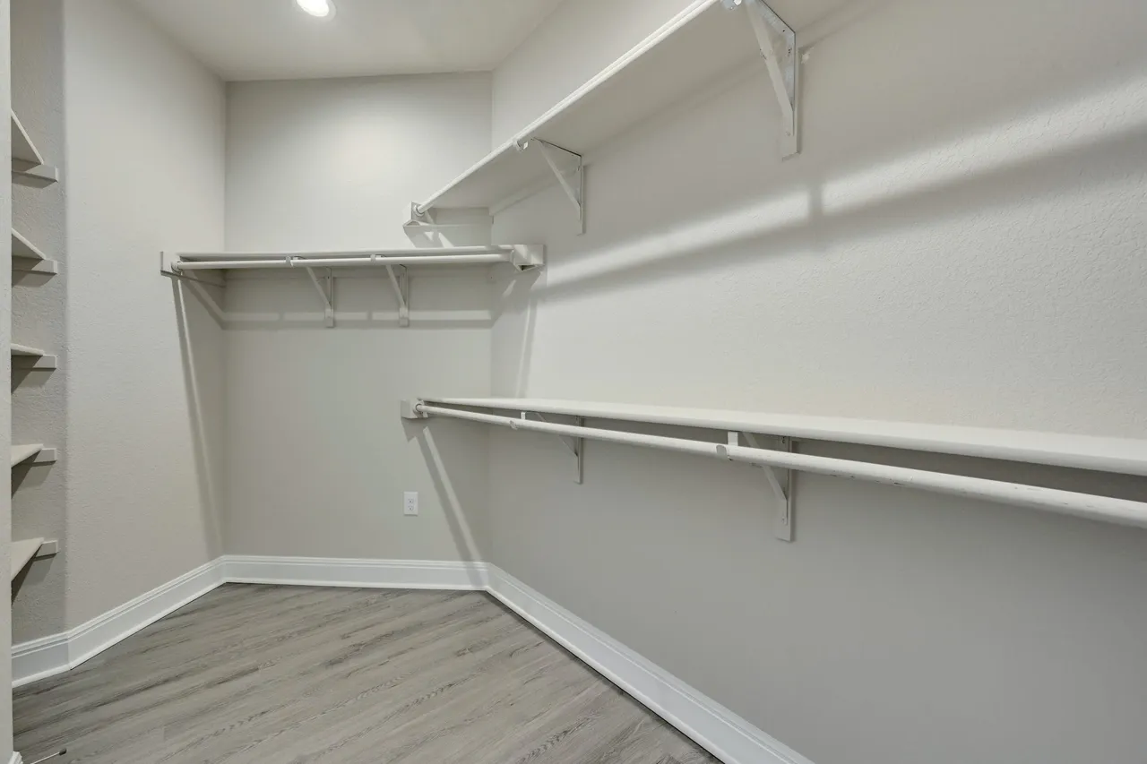Project gallery image 15
