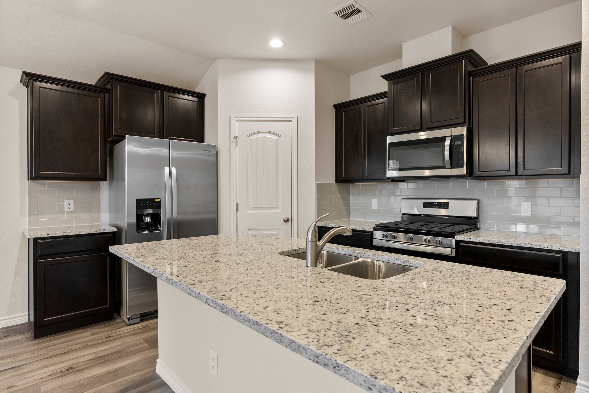 Project gallery image 9