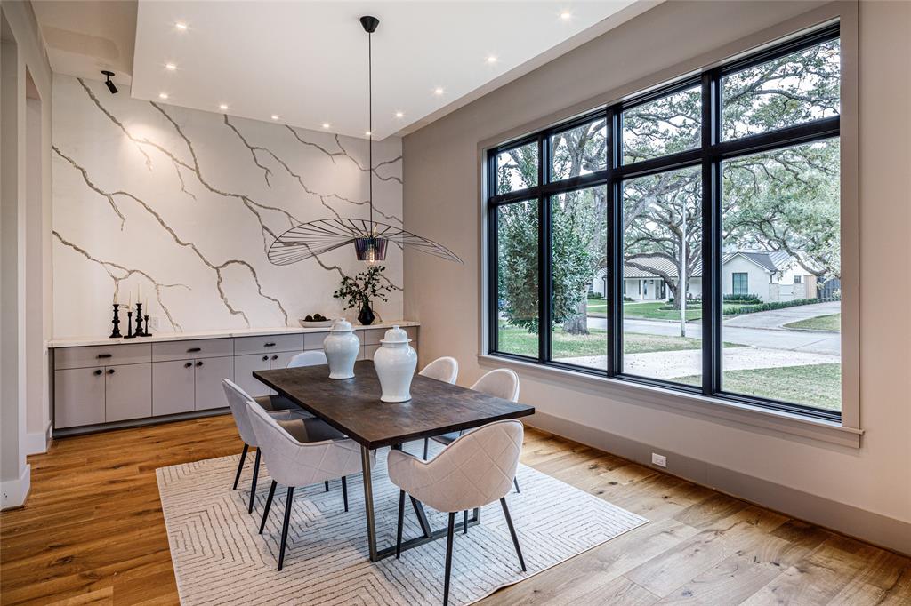Project gallery image 9