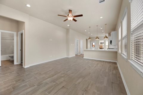 Project gallery image 11