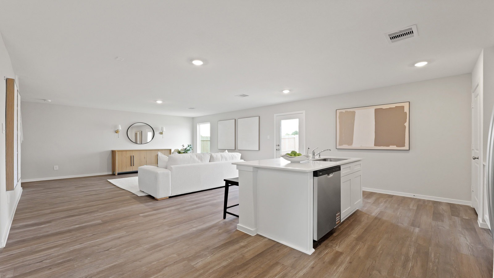 Project gallery image 14