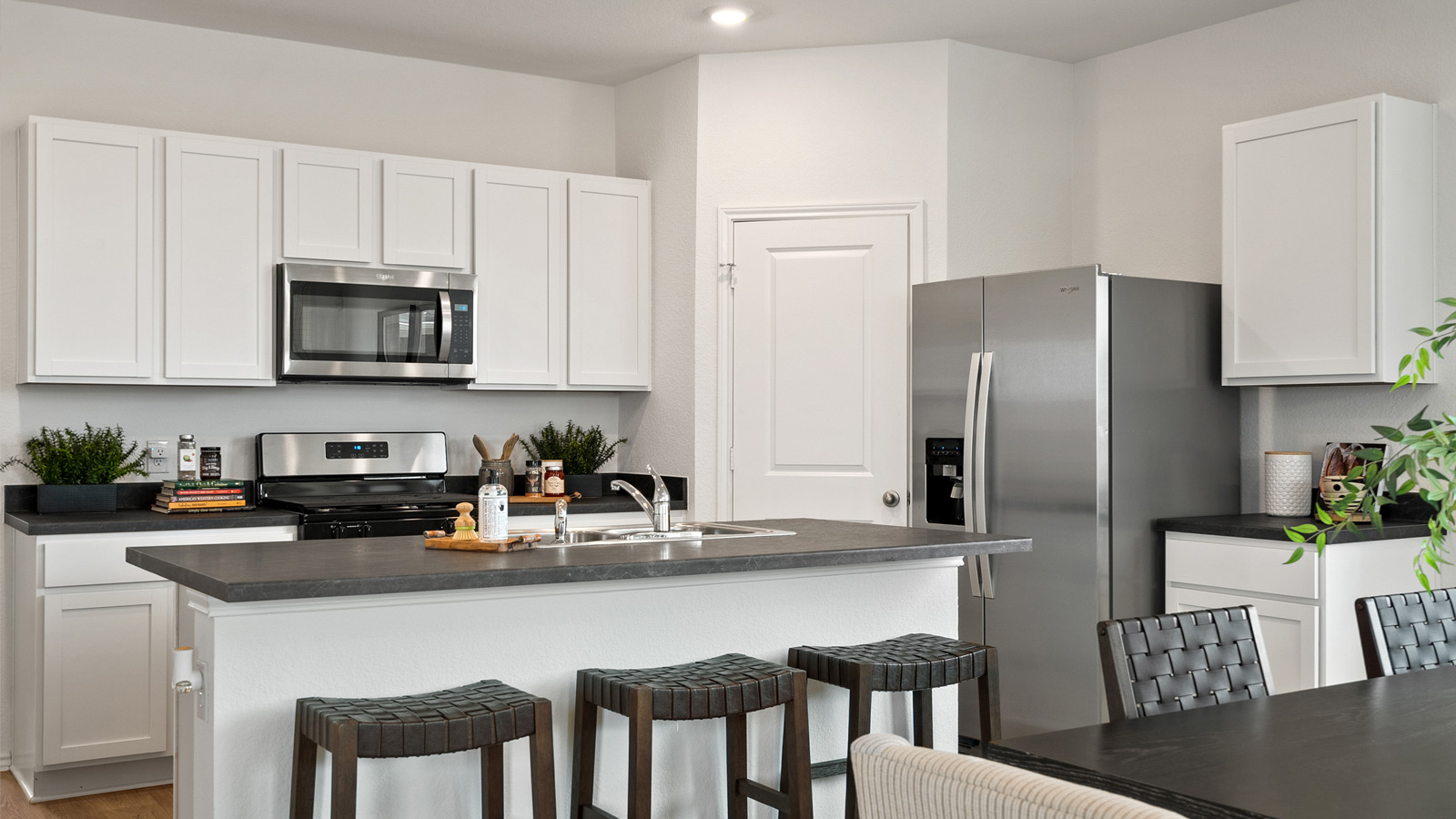 Project gallery image 14