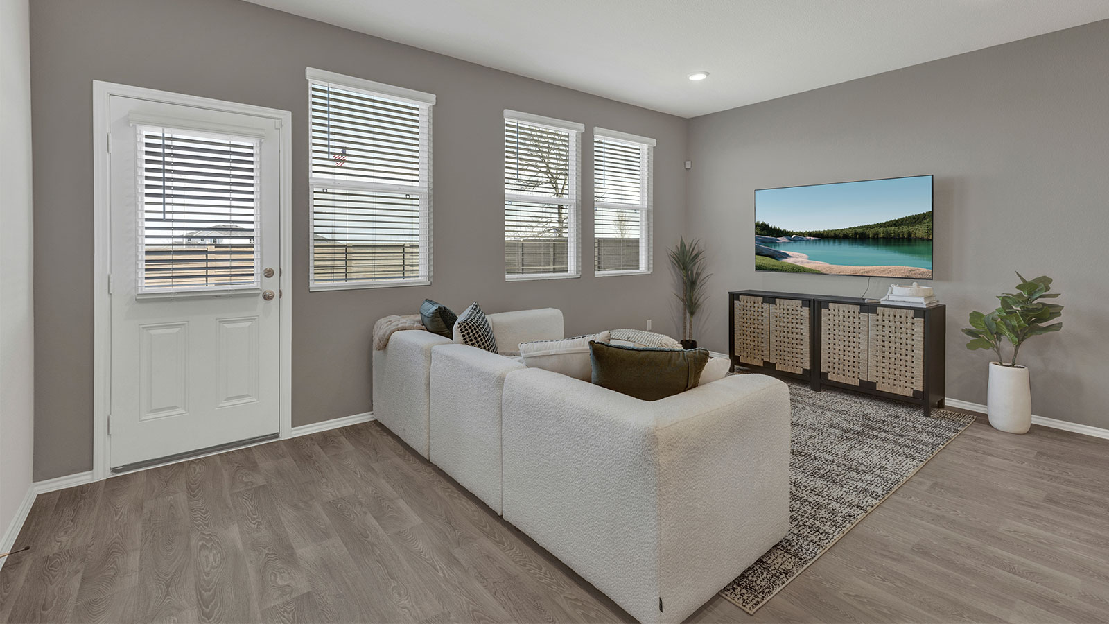 Project gallery image 19