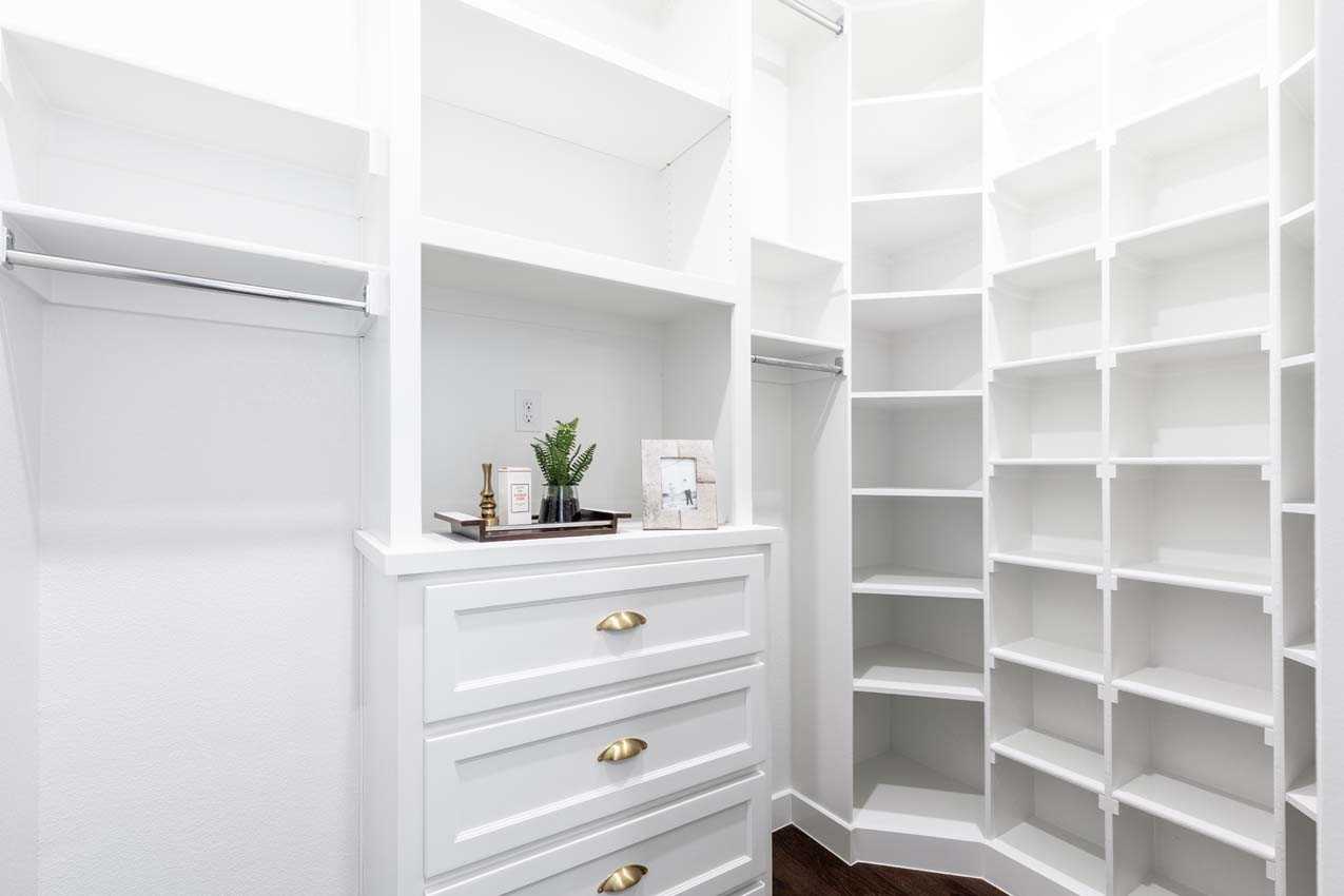 Project gallery image 9