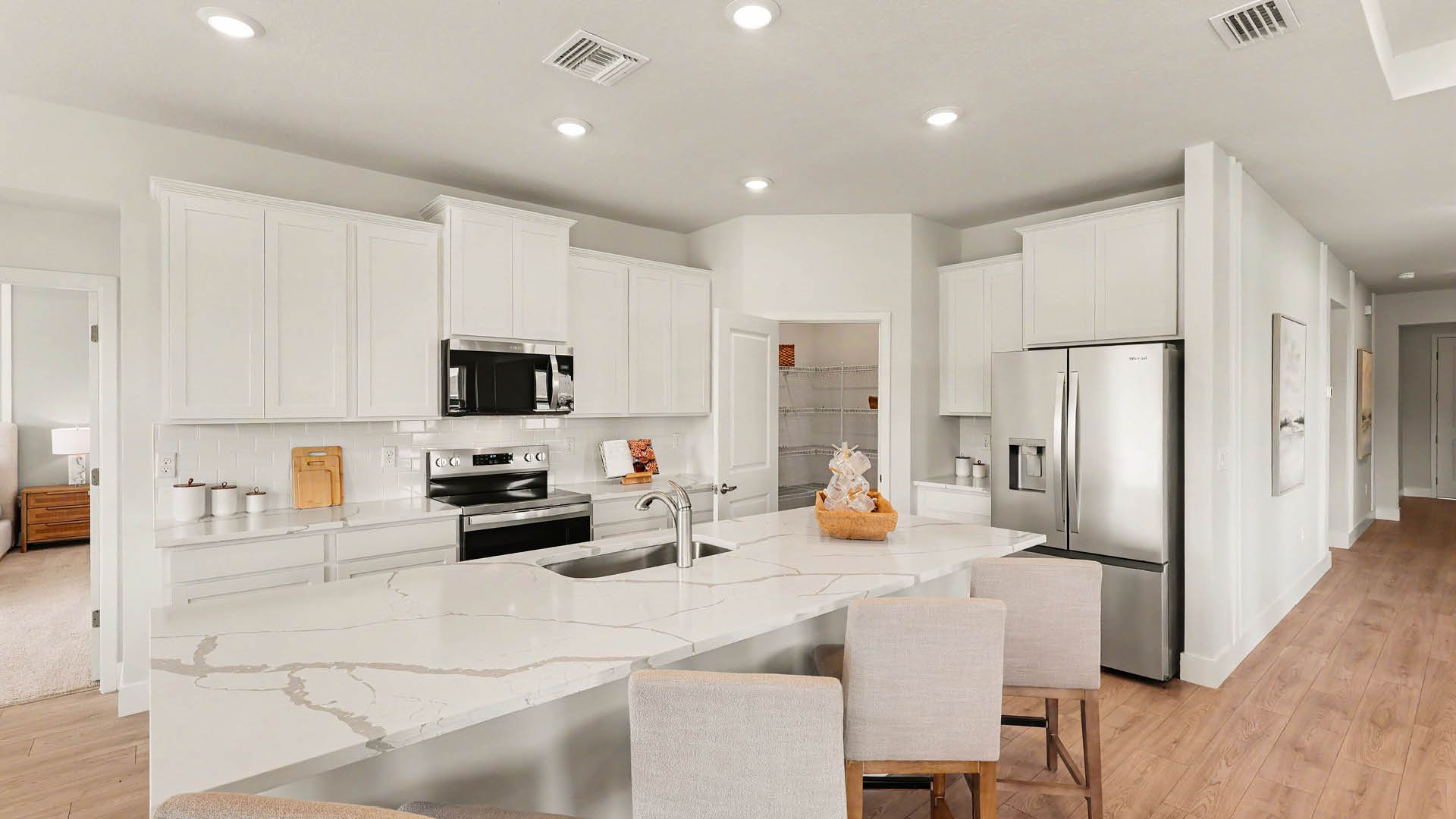 Project gallery image 16