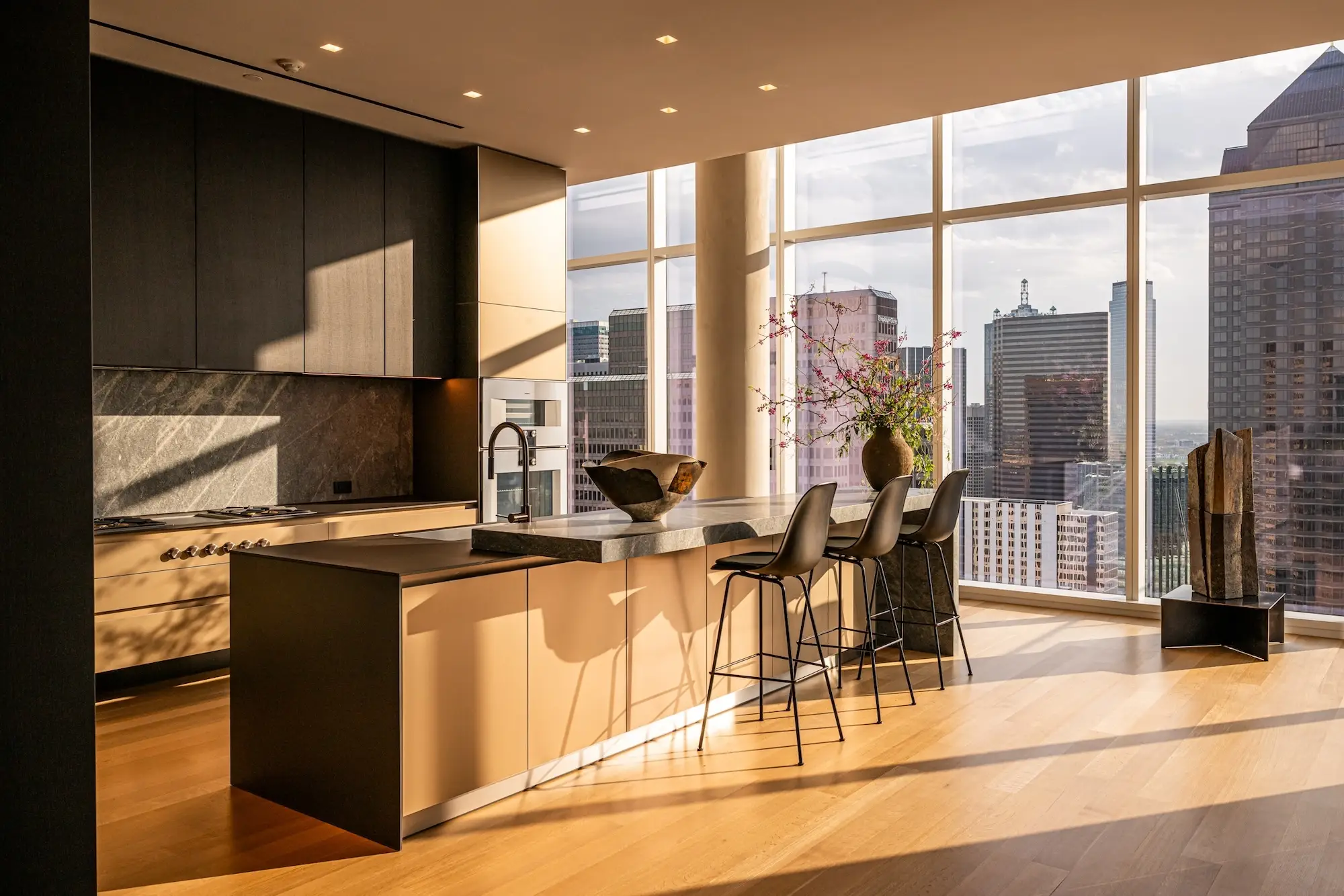 HALL Group, Dallas, Texas | Properties NEO