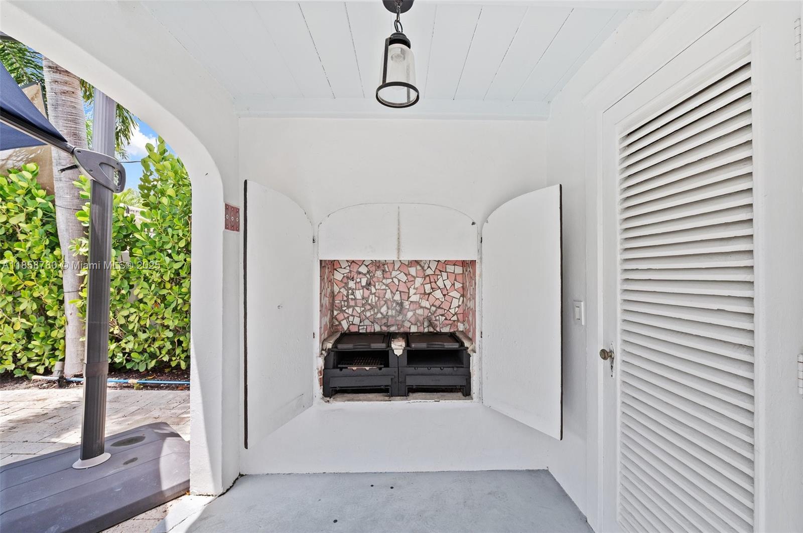 Project gallery image 68