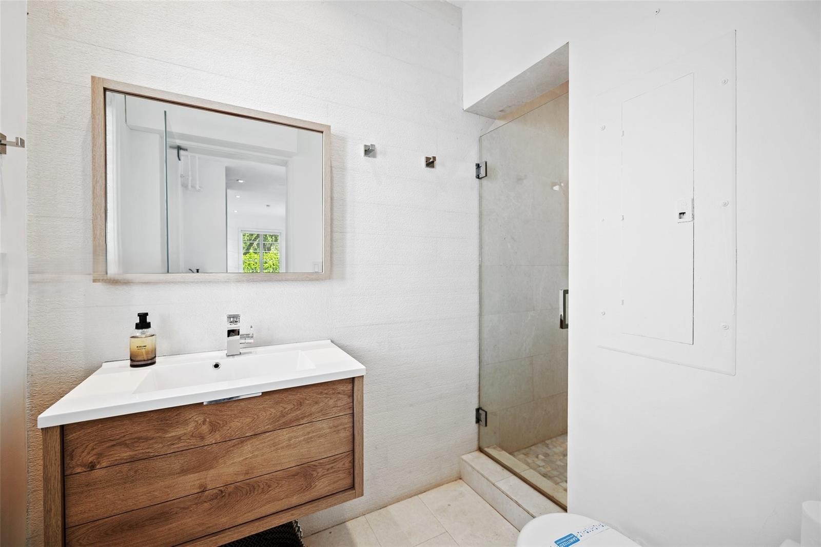 Project gallery image 15
