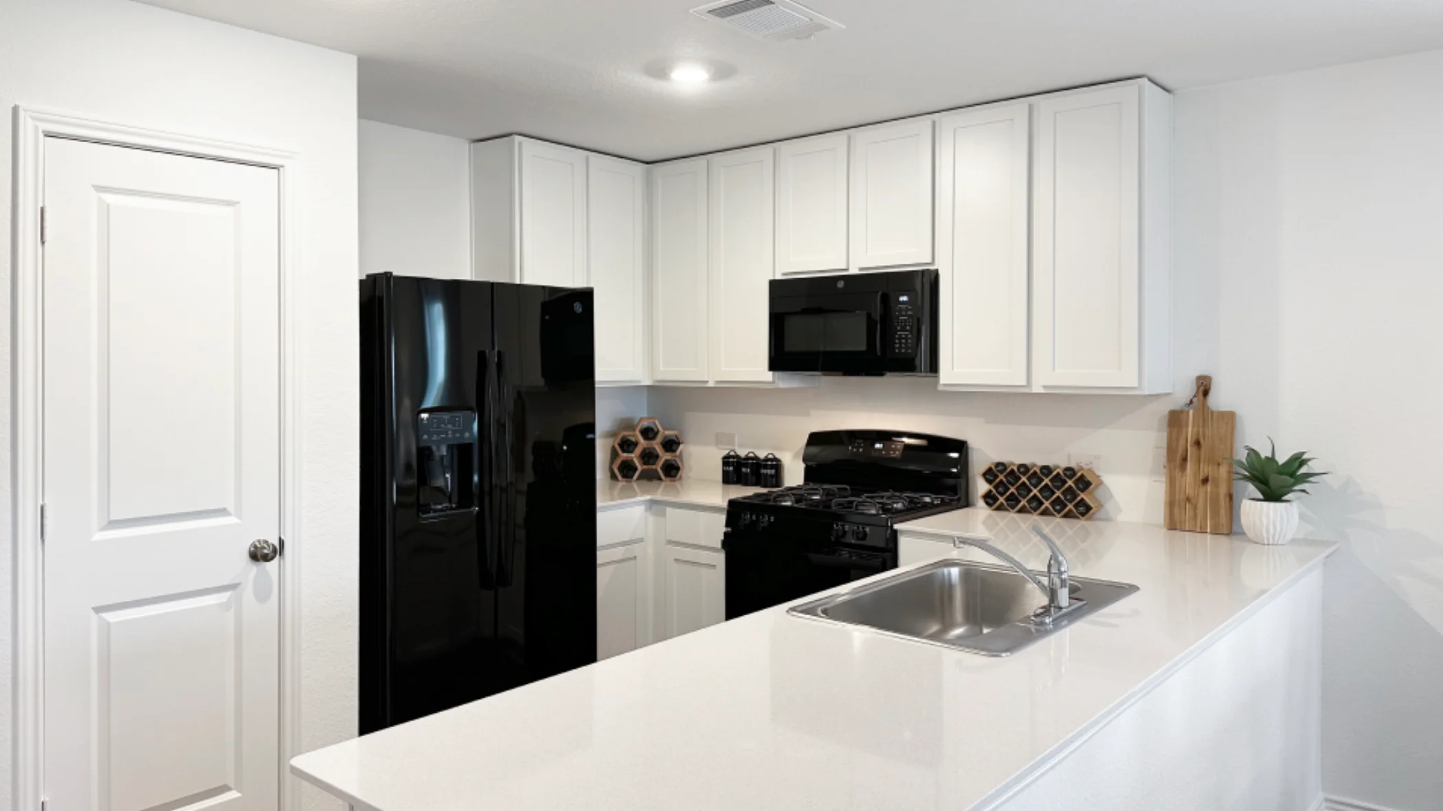 Project gallery image 11