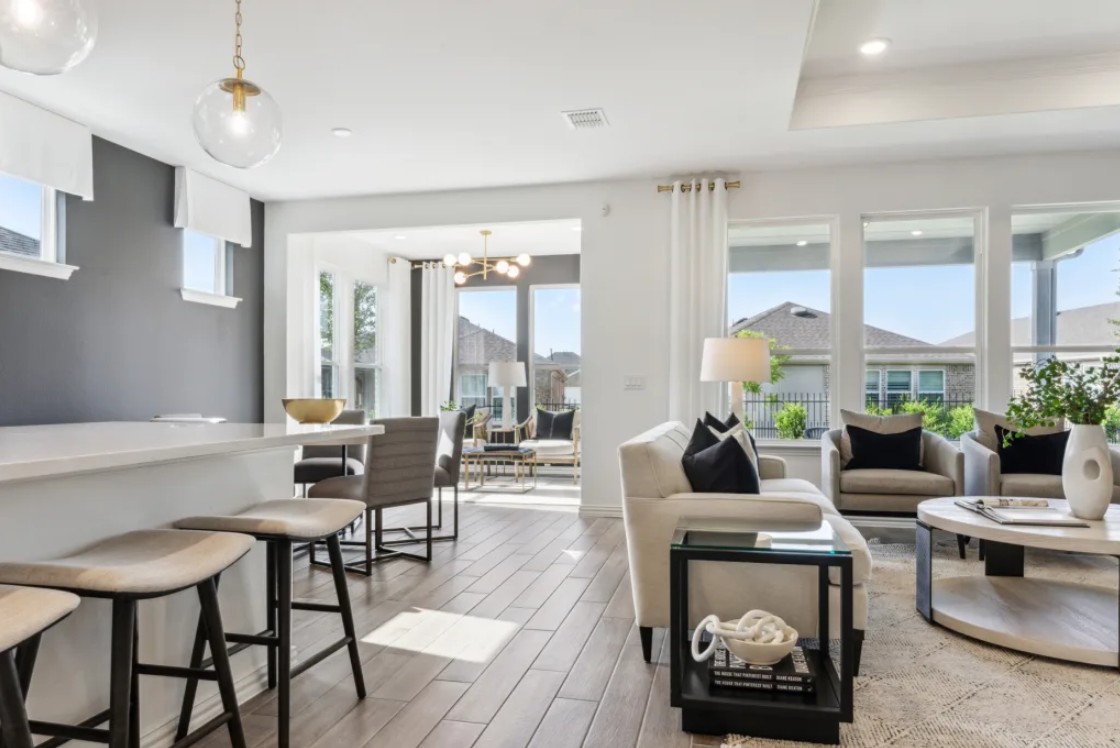 Distinctive — collection image