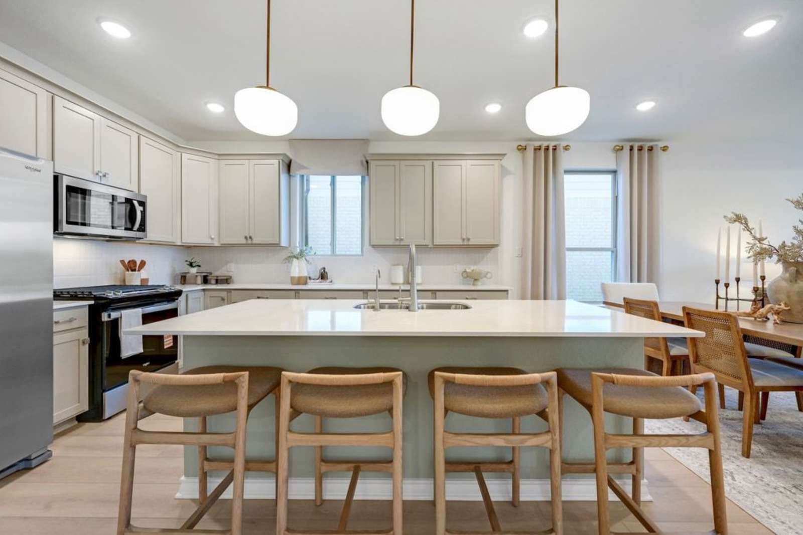 Project gallery image 8