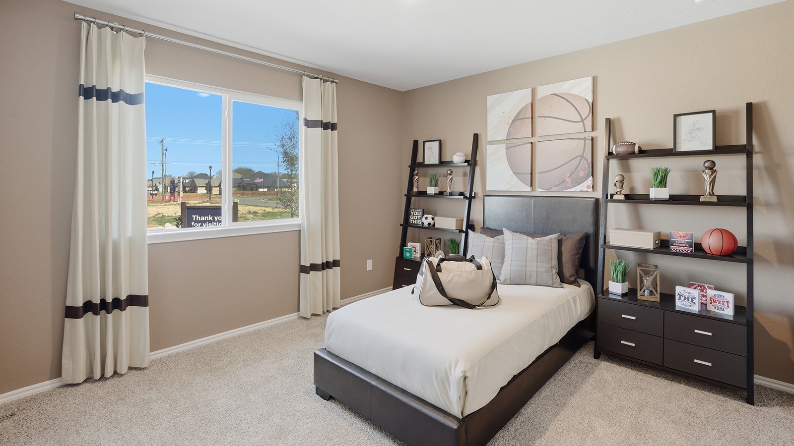 Project gallery image 8