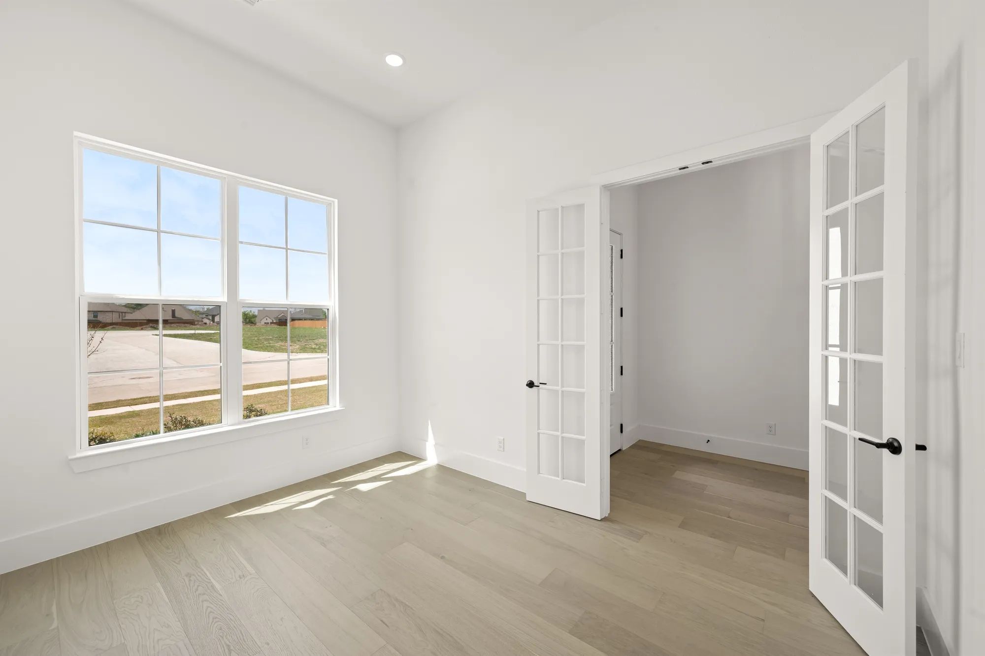 Project gallery image 9