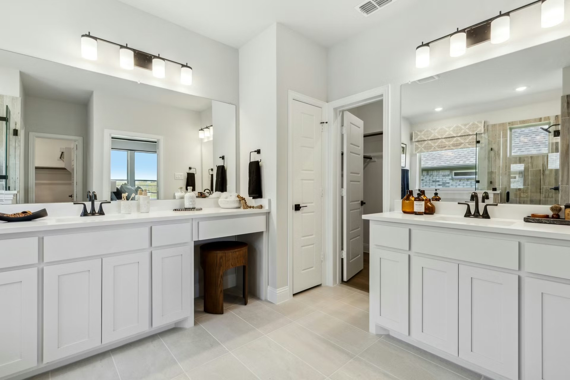 Project gallery image 11