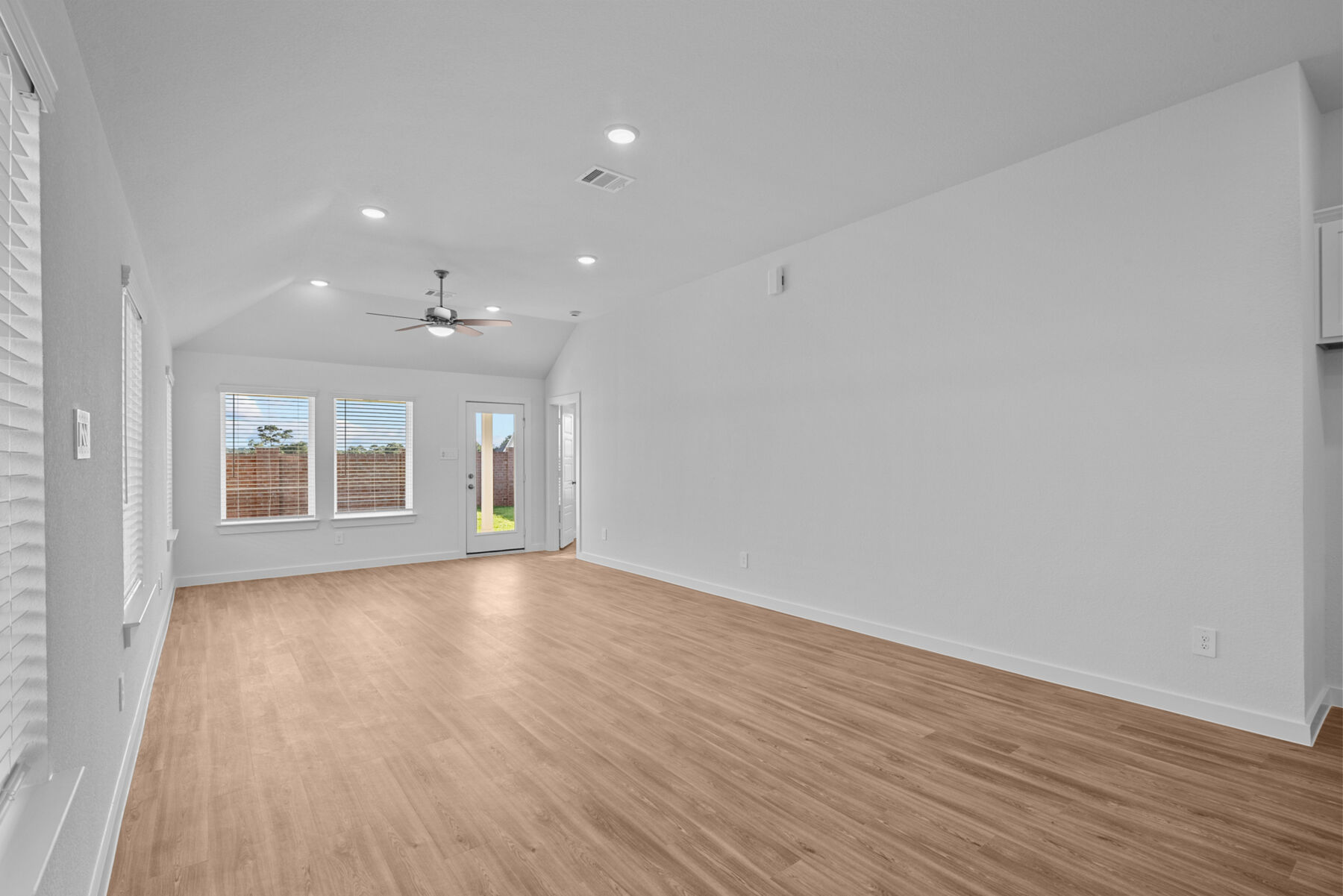 Project gallery image 8