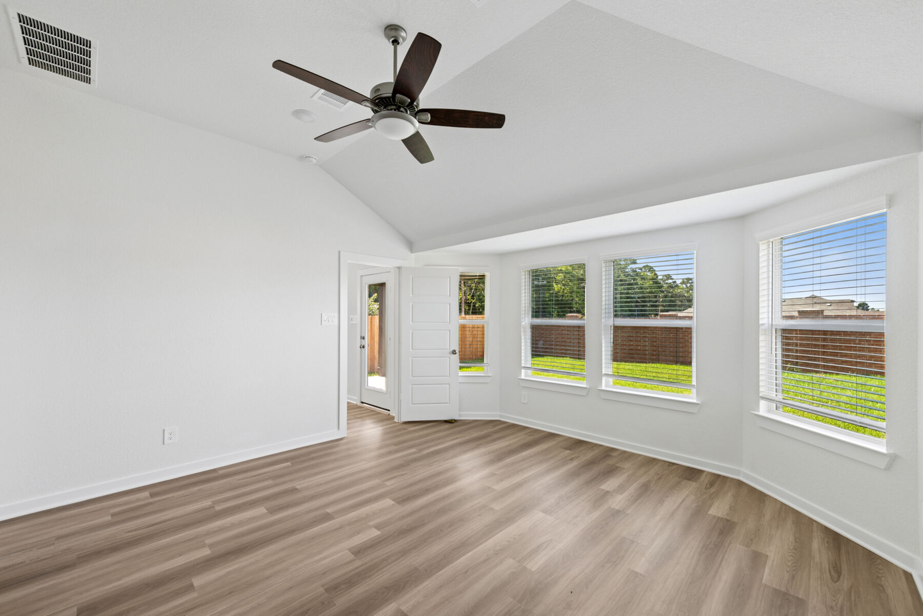 Project gallery image 10