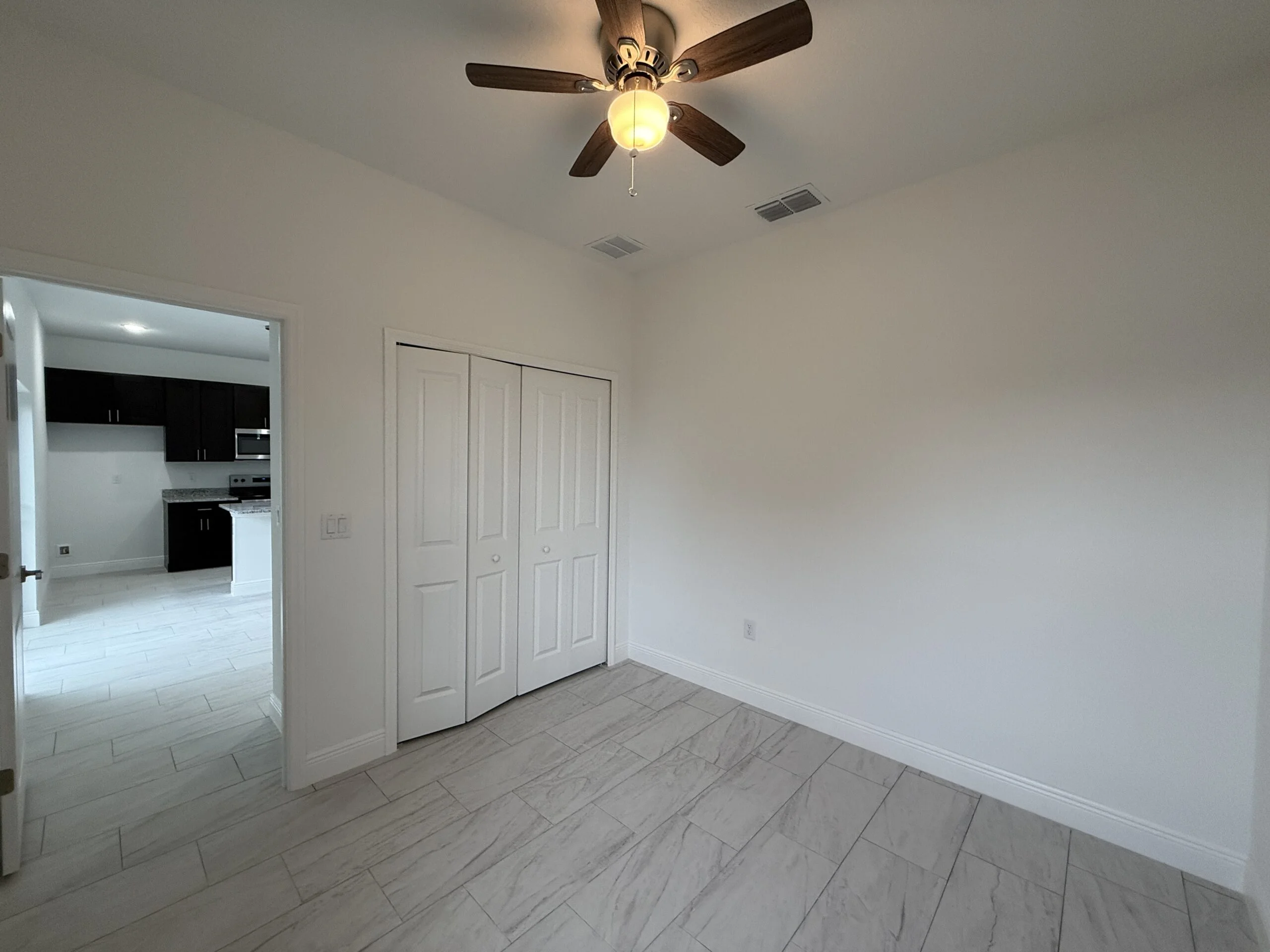 Project gallery image 16