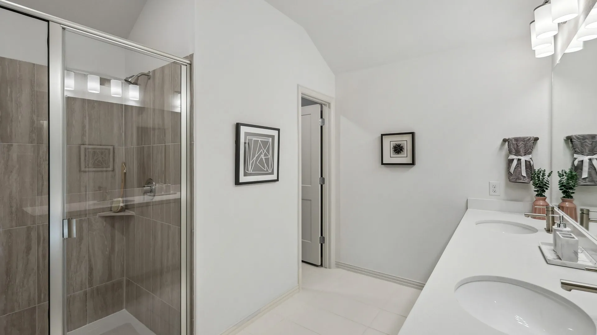 Project gallery image 7