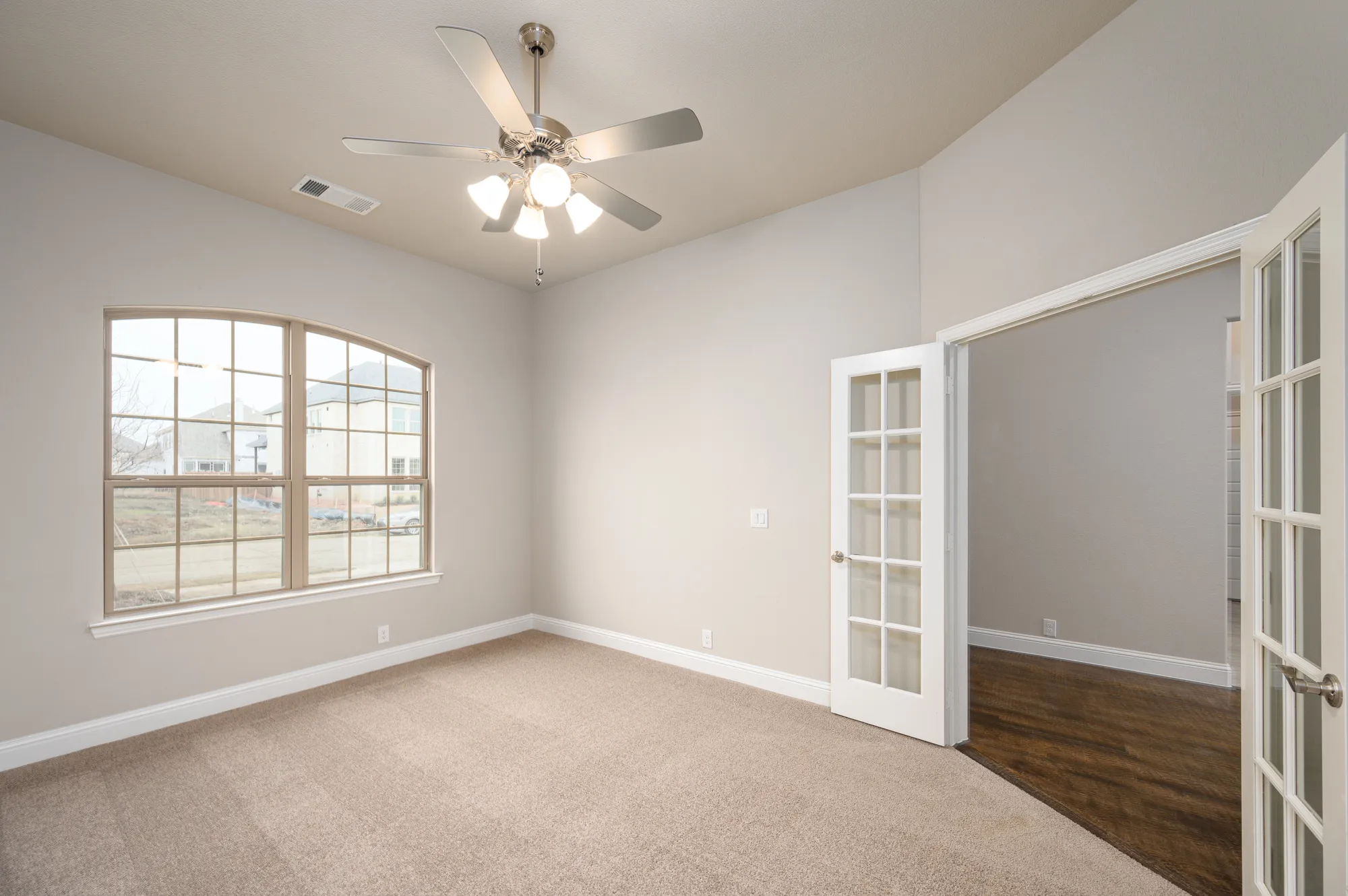 Project gallery image 8