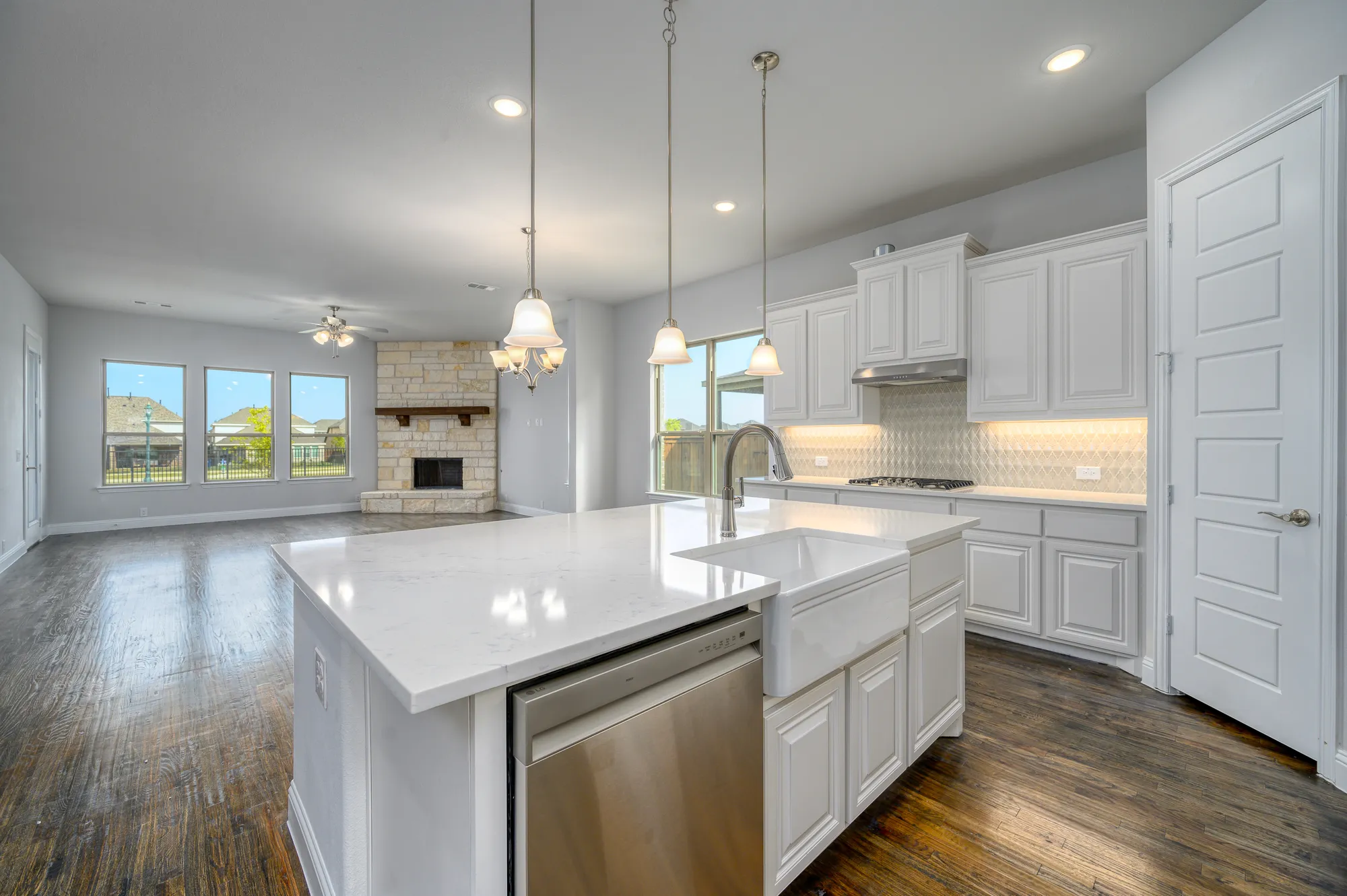 Project gallery image 8