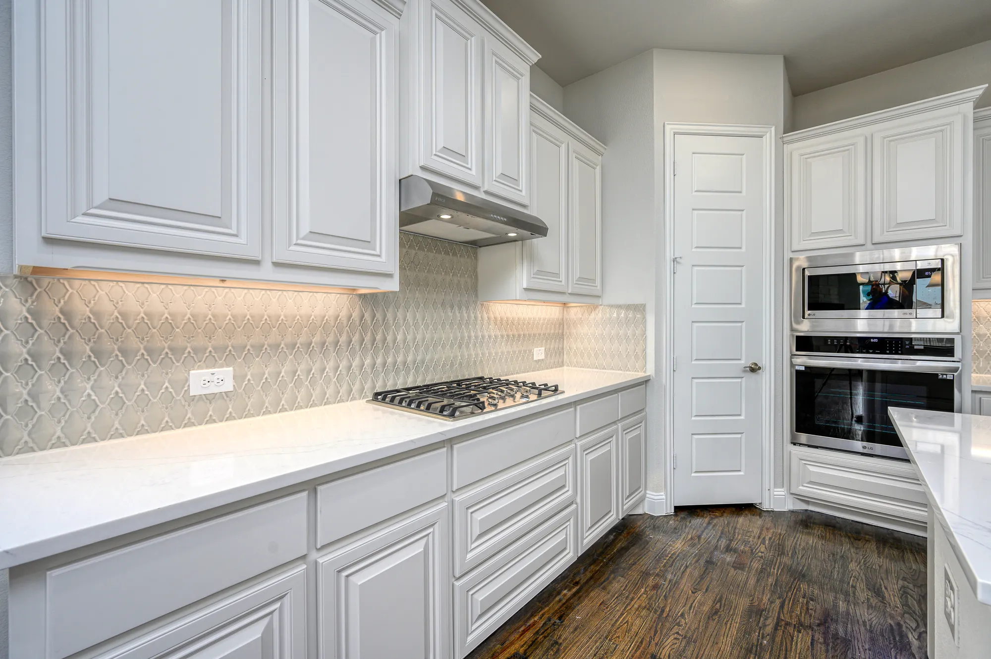 Project gallery image 9