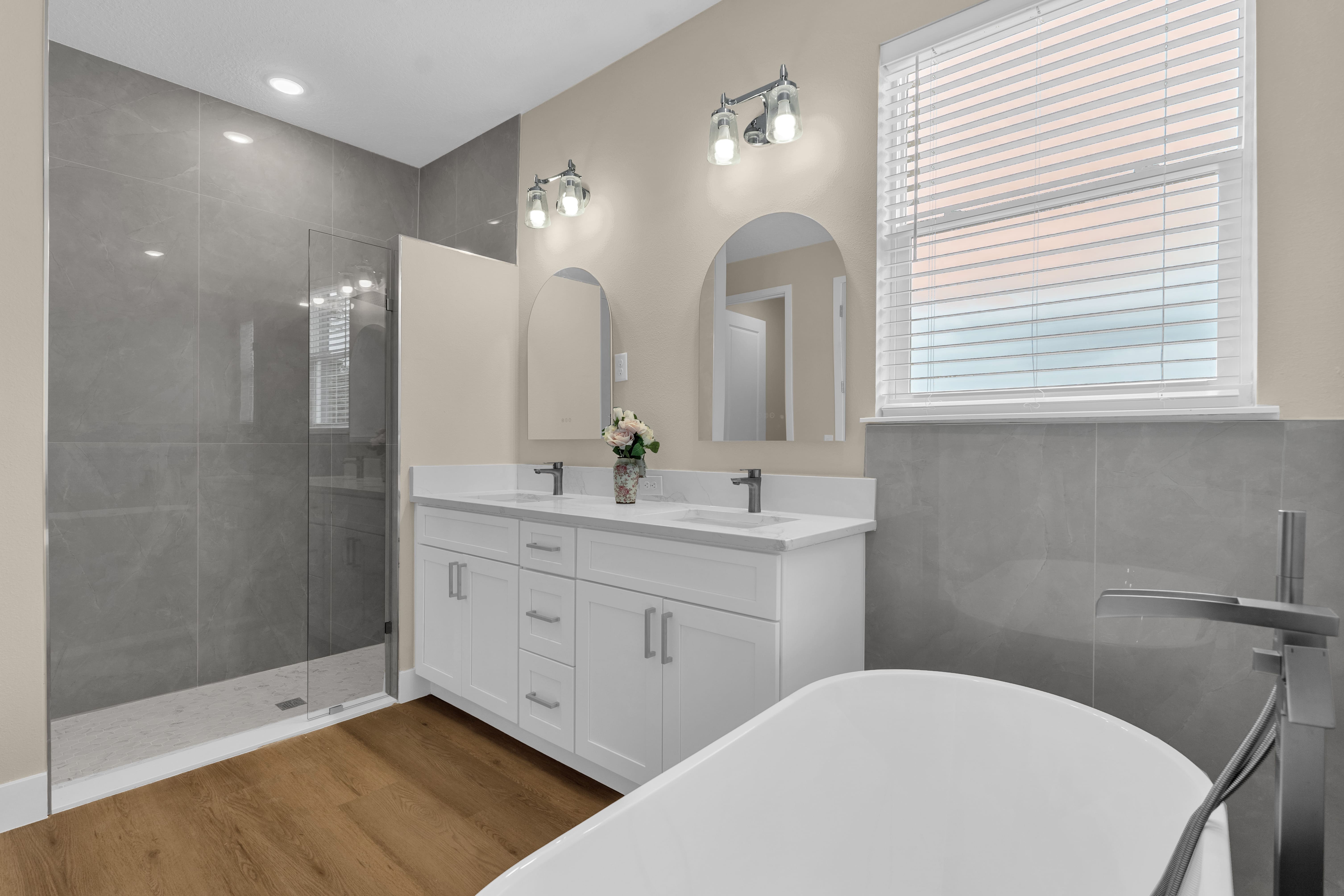 Project gallery image 17