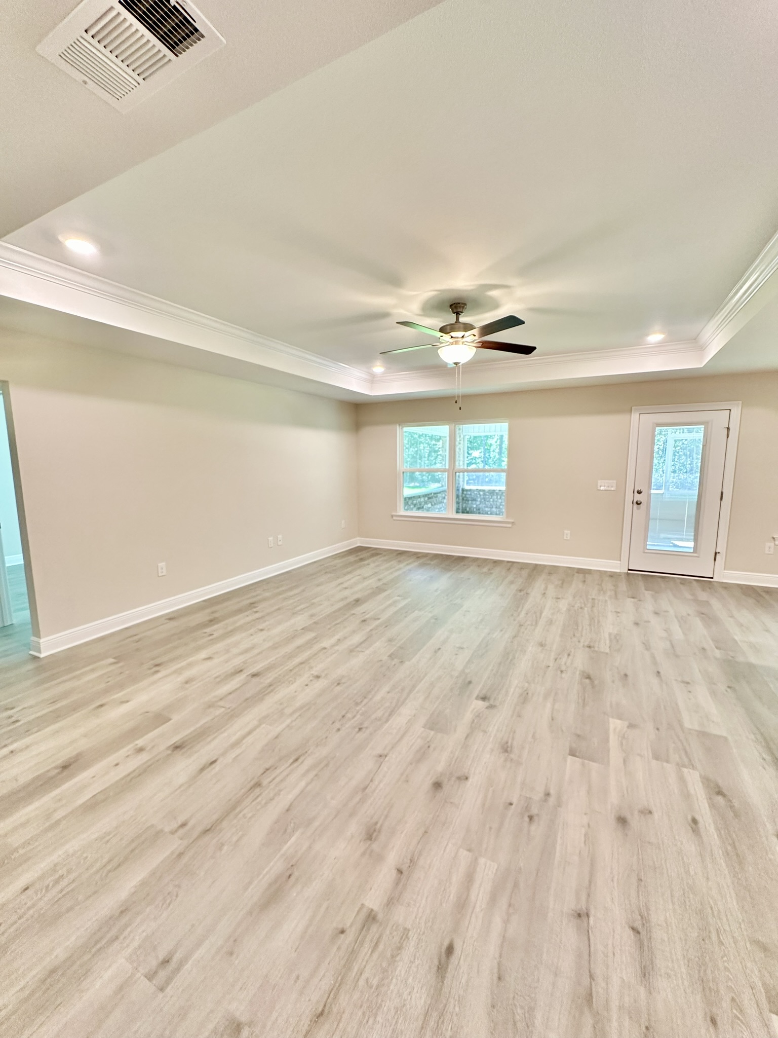 Project gallery image 14