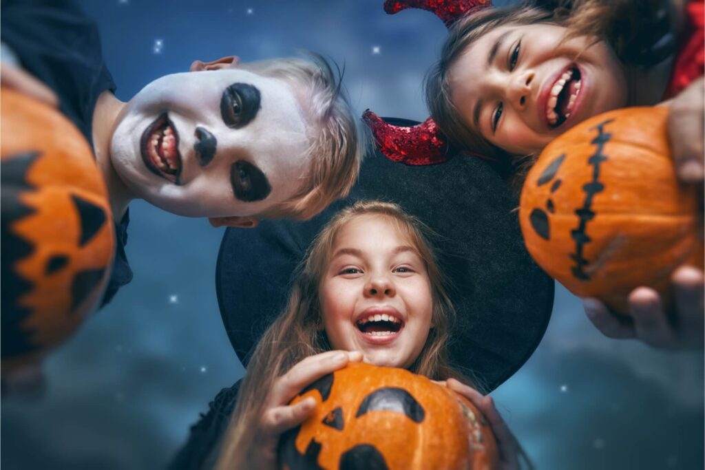 Halloween in Florida: A World of Horror and Fun!