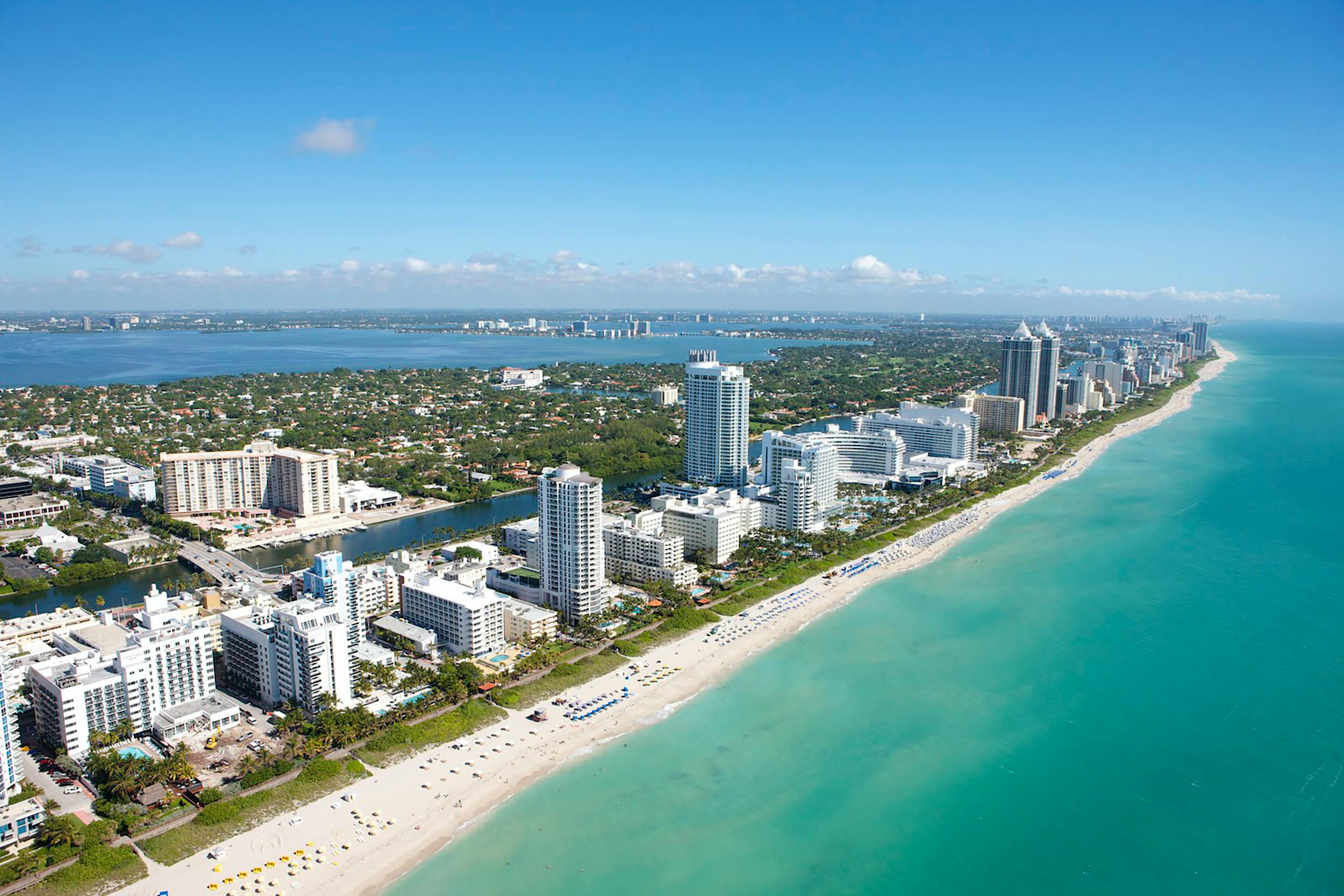 Complete Guide for Foreign Buyers: Investing in Property in Florida or Texas